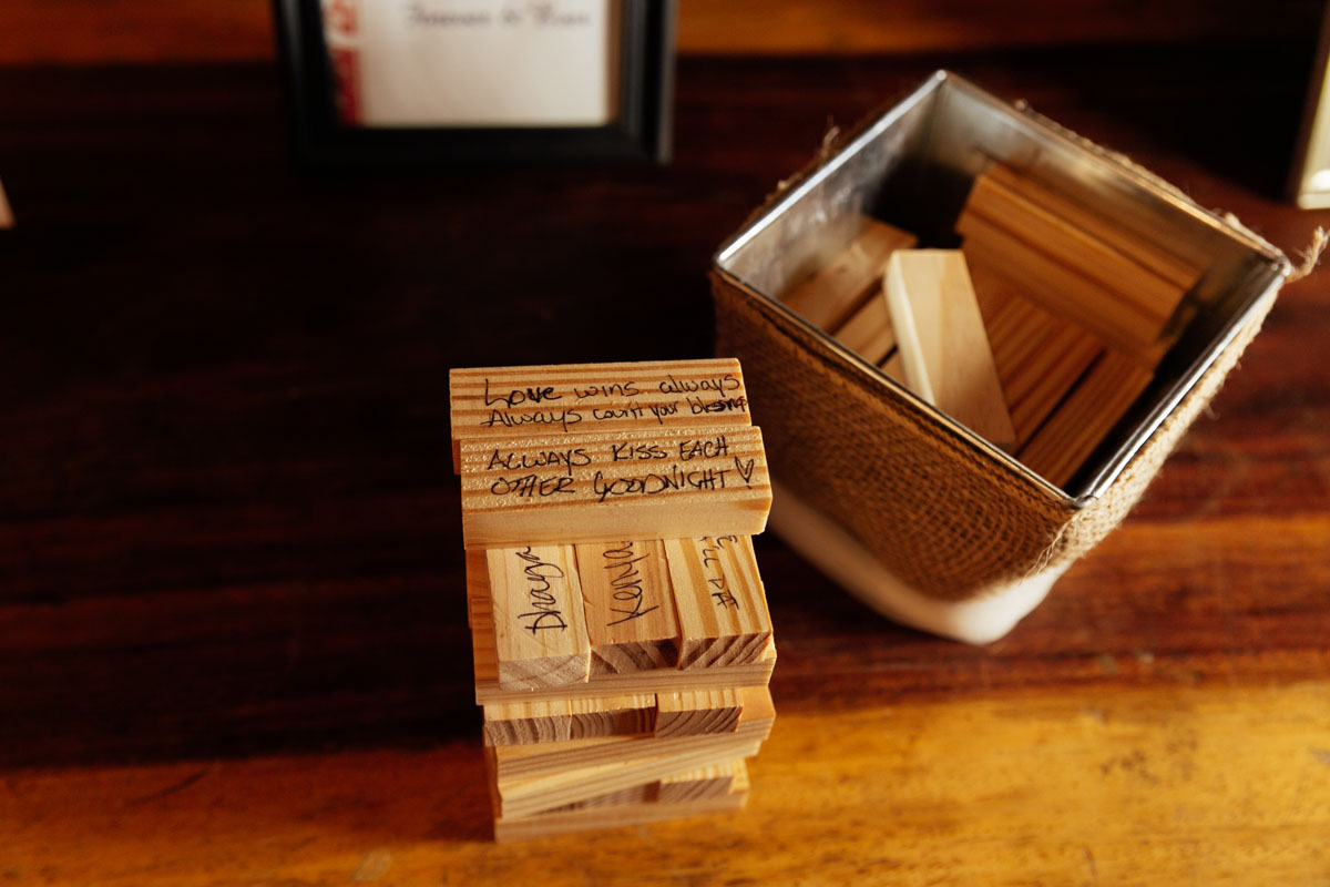 WeddingGuestJengaMessageStation