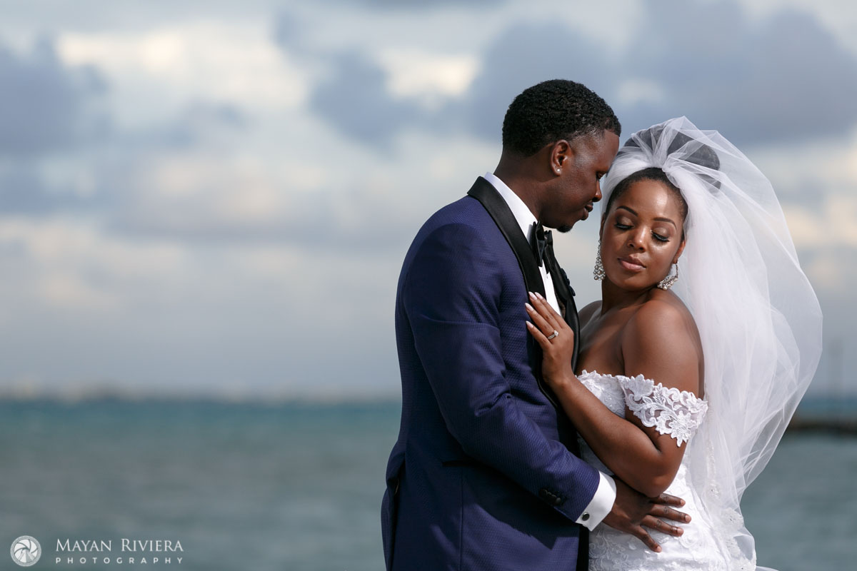 NewlywedsPoseOnBeach