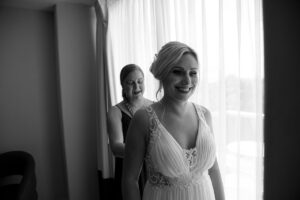 GrandSirenisBrideGetsReady