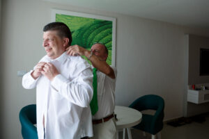 GrandSirenisGroomsGetsReady