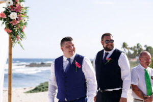 GrandSirenisGroomAwaitsBridesArrival