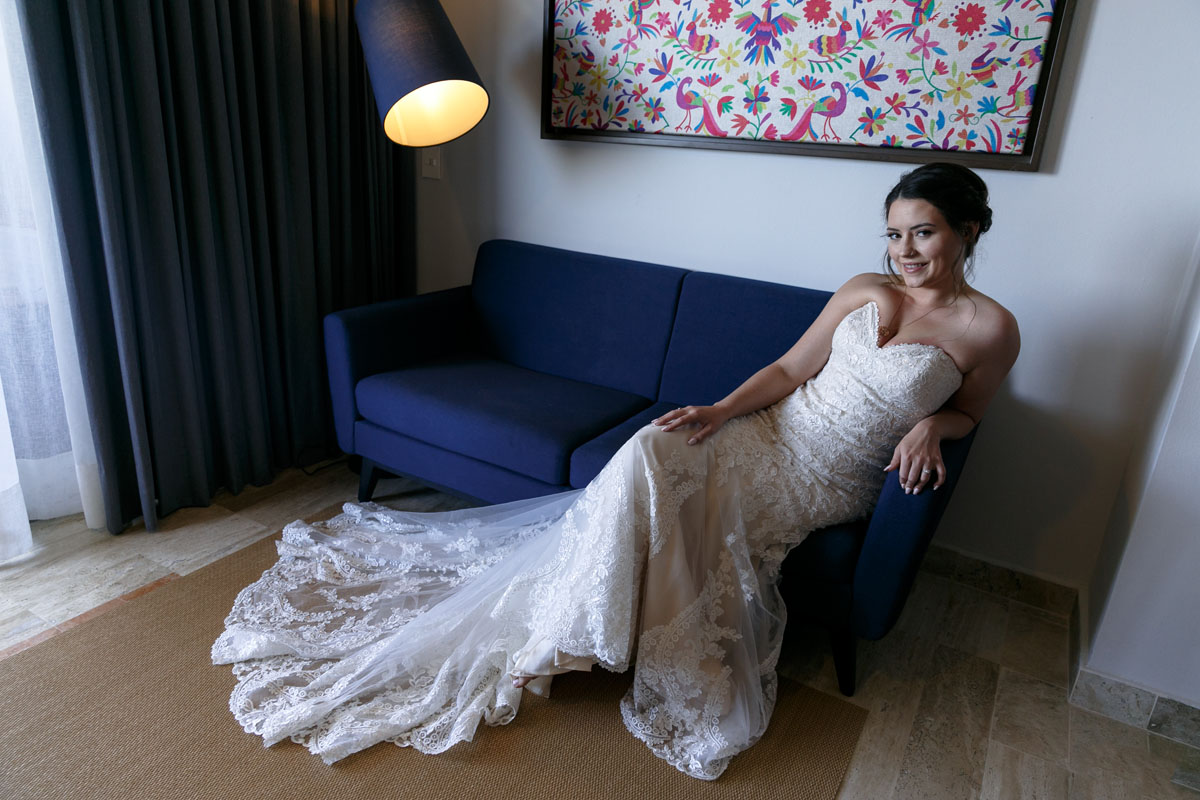 NowSapphireBridePosingOnSofa