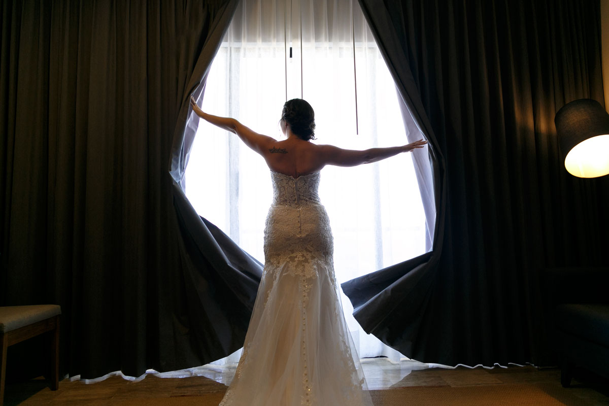 NowSapphireBridePosingByWindow