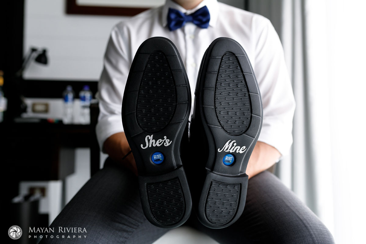 ORPGroomAndrewShowsShoeMessage