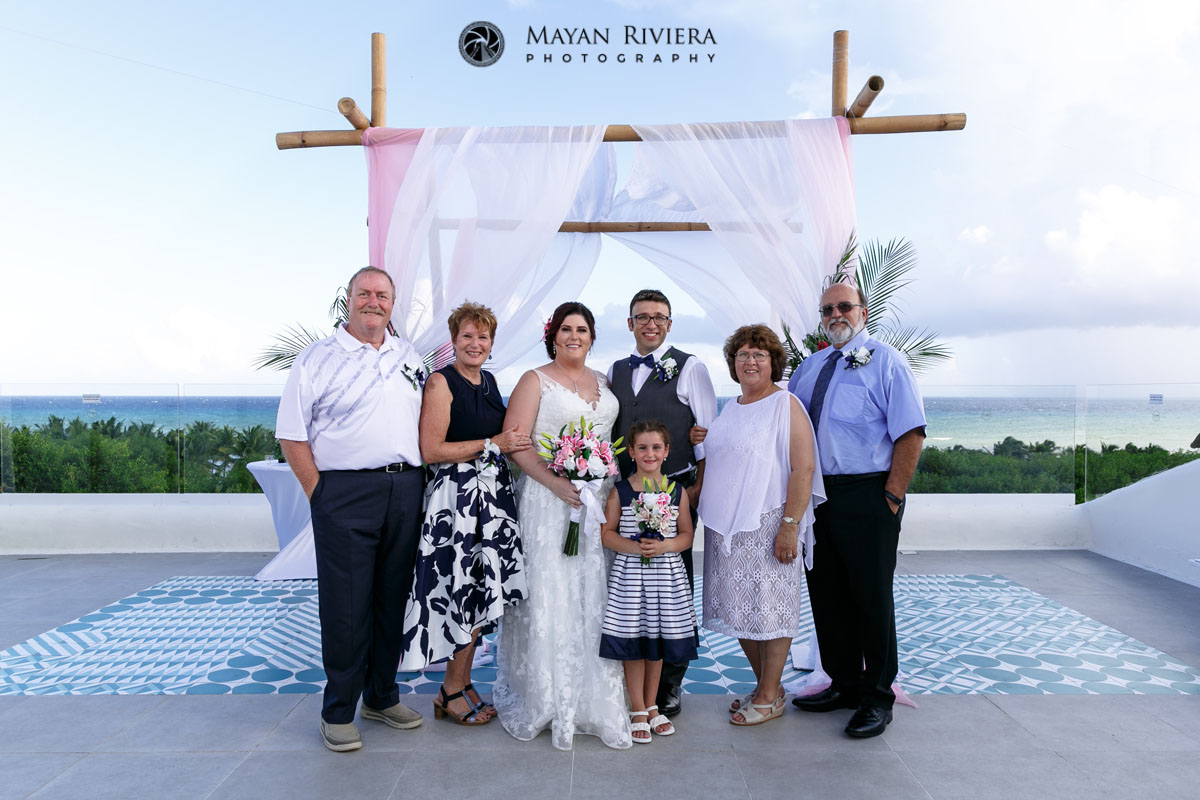 NewlywedsPoseWithParents