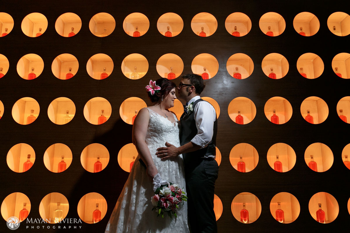 NewlywedsembraceInLounge