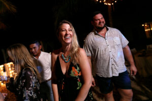 ReceptionRockingDanceMoves