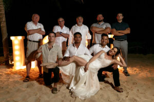 NewlywedsPoseWithGuyGuests