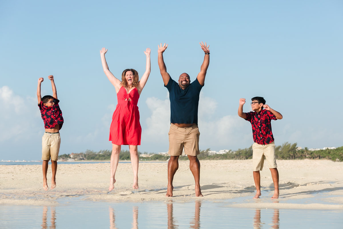 RyannAndFamilyJumpForJoyByTidePoolCheering