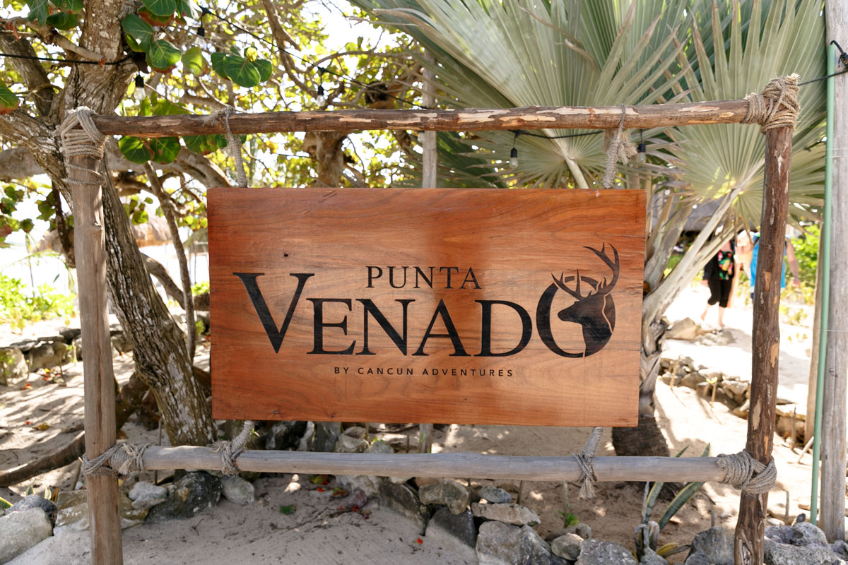 PuntaVenadoResortSign