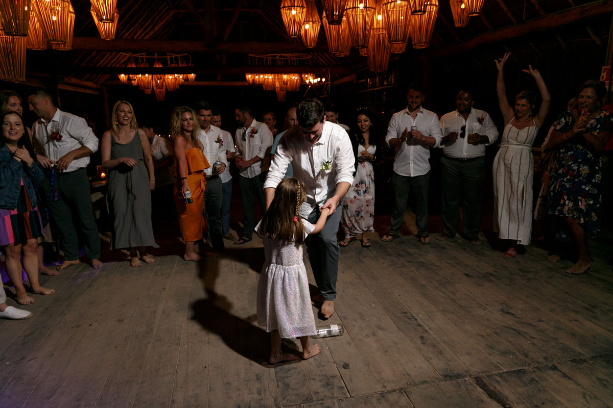 RockingReceptionDanceMoves