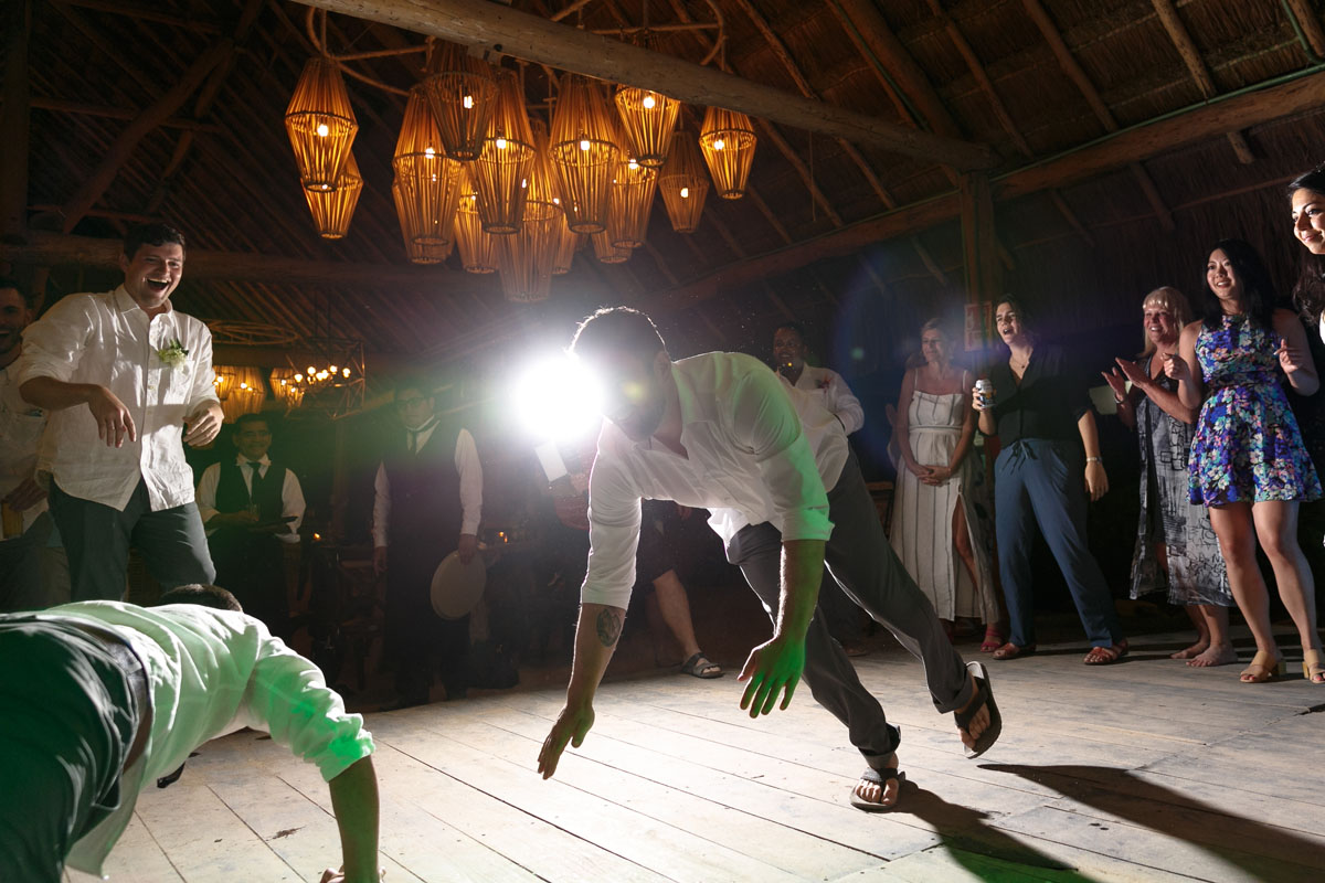 RockingReceptionDanceMoves