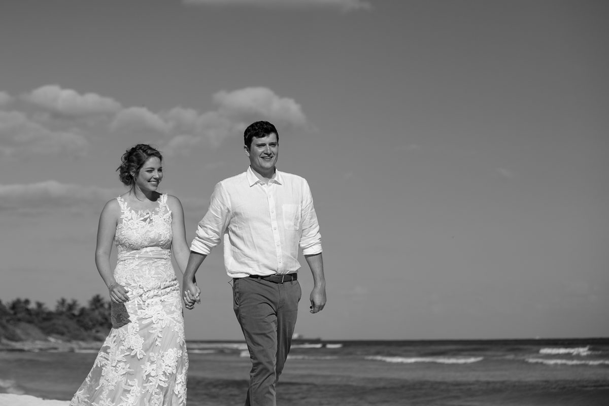 NewlywedsOnBeachWalk