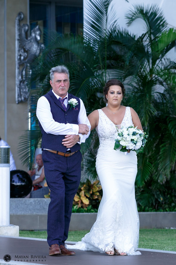 RiuCancunBrideCarlyWalksInWithDad