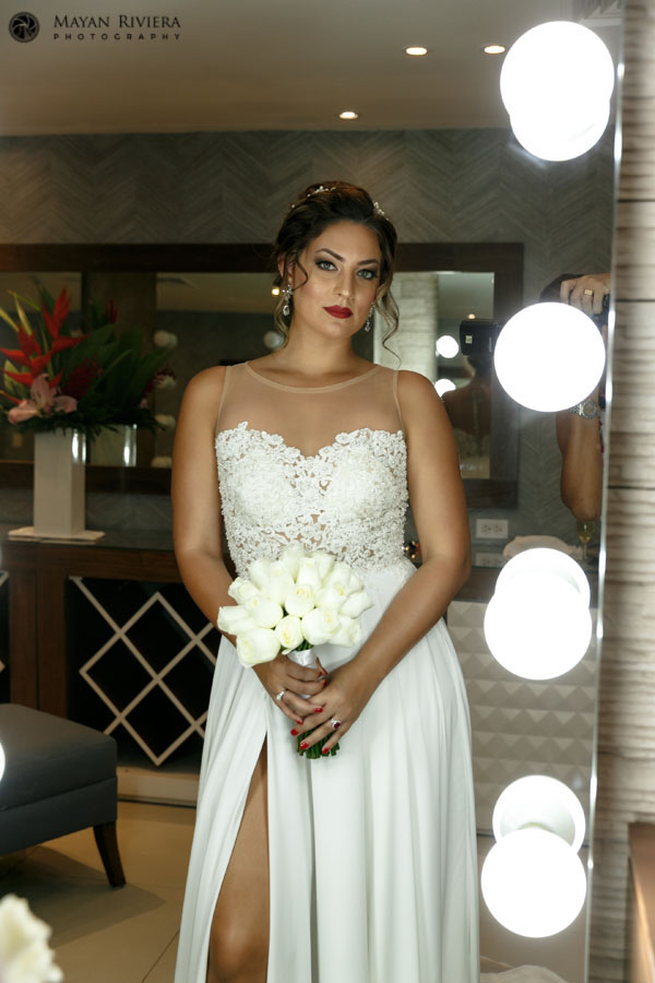 BeautifulRoyaltonBrideAshleyPosesWithBouquet