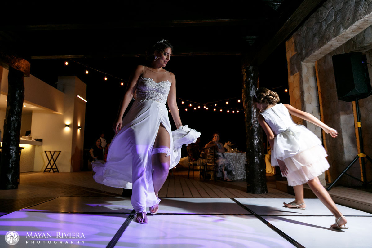 BrideAndFlowerGirlDance