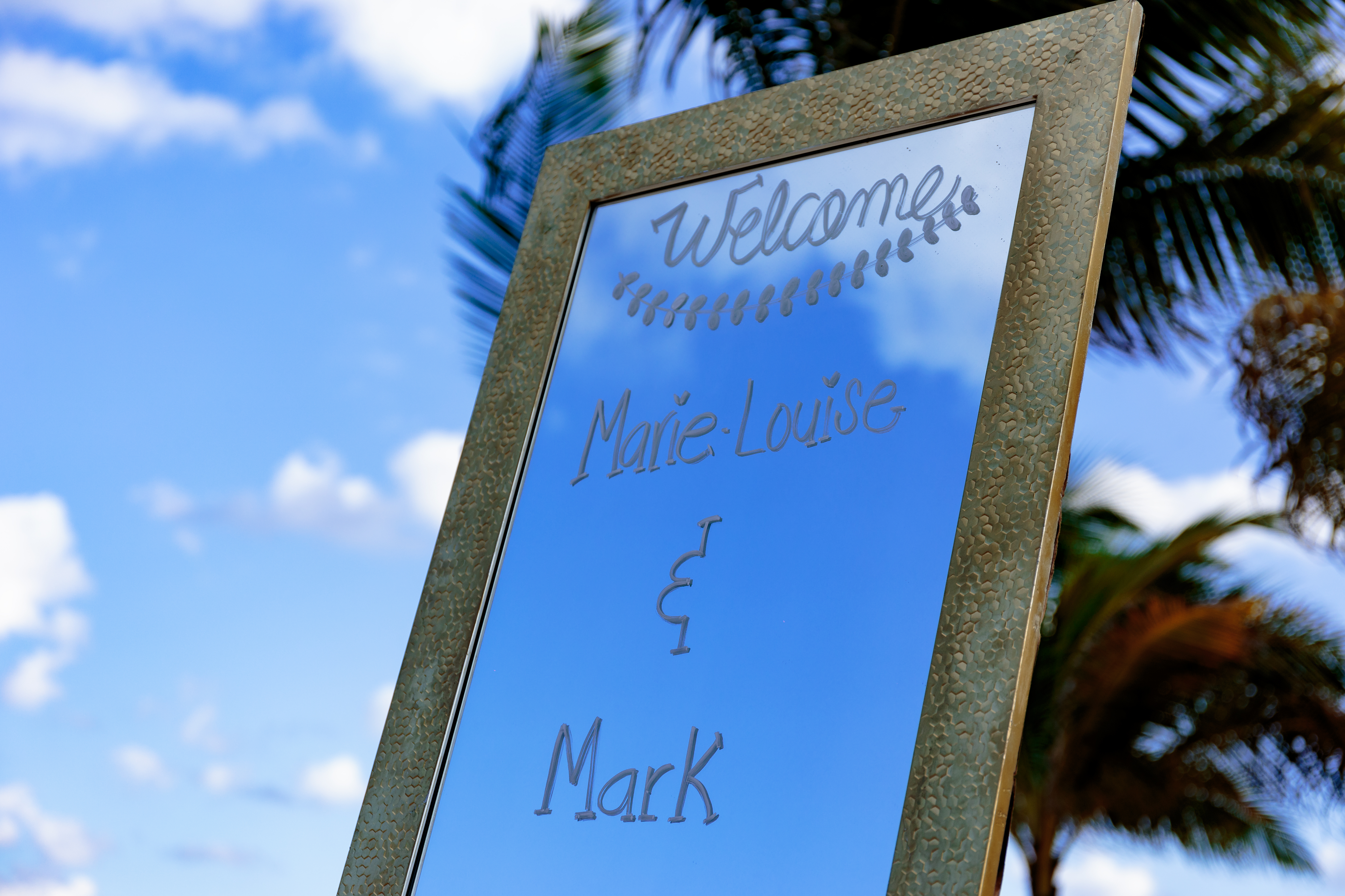 TheFivesAzulBeachWeddingWelcomeSign