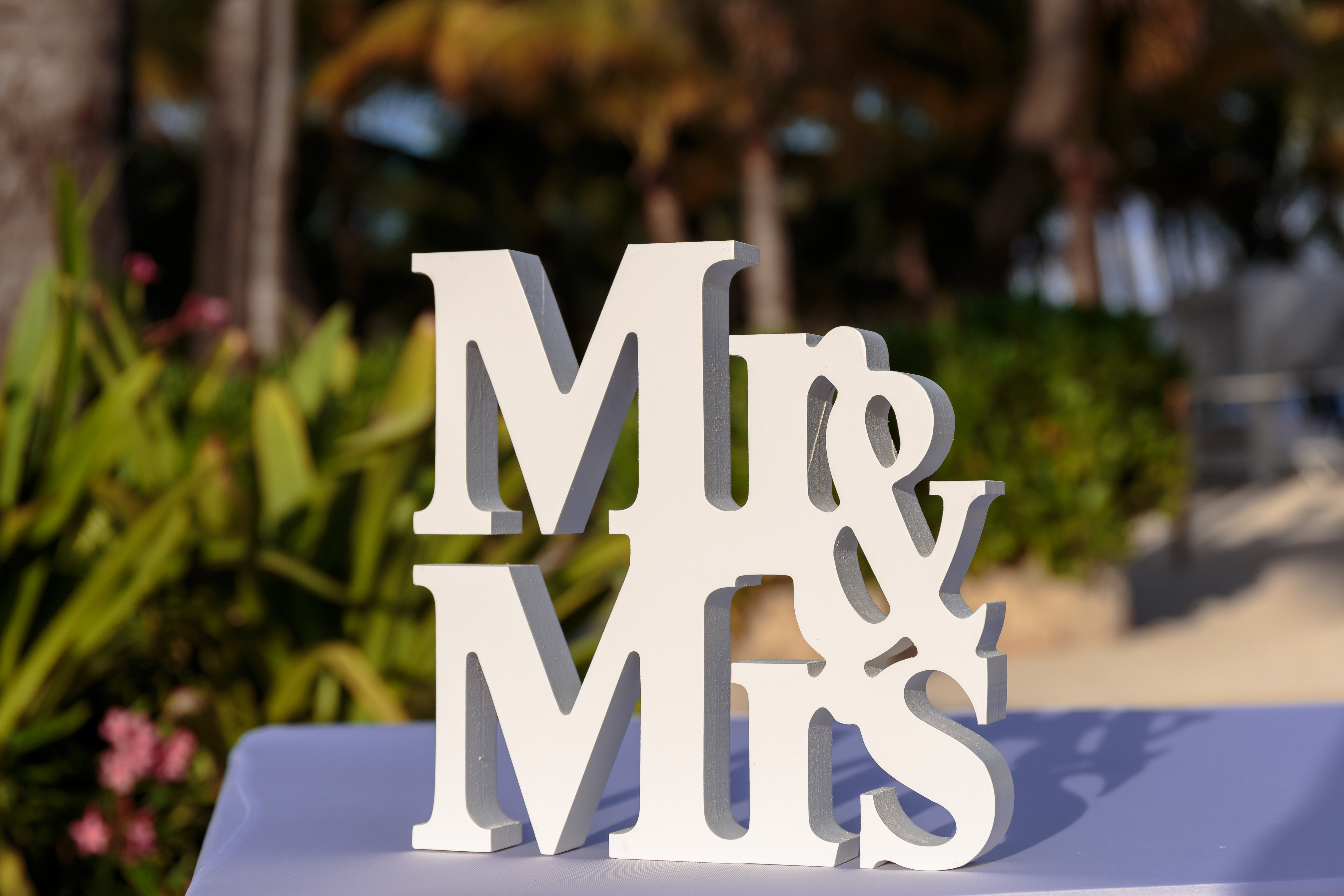TheFivesAzulBeachWeddingSign
