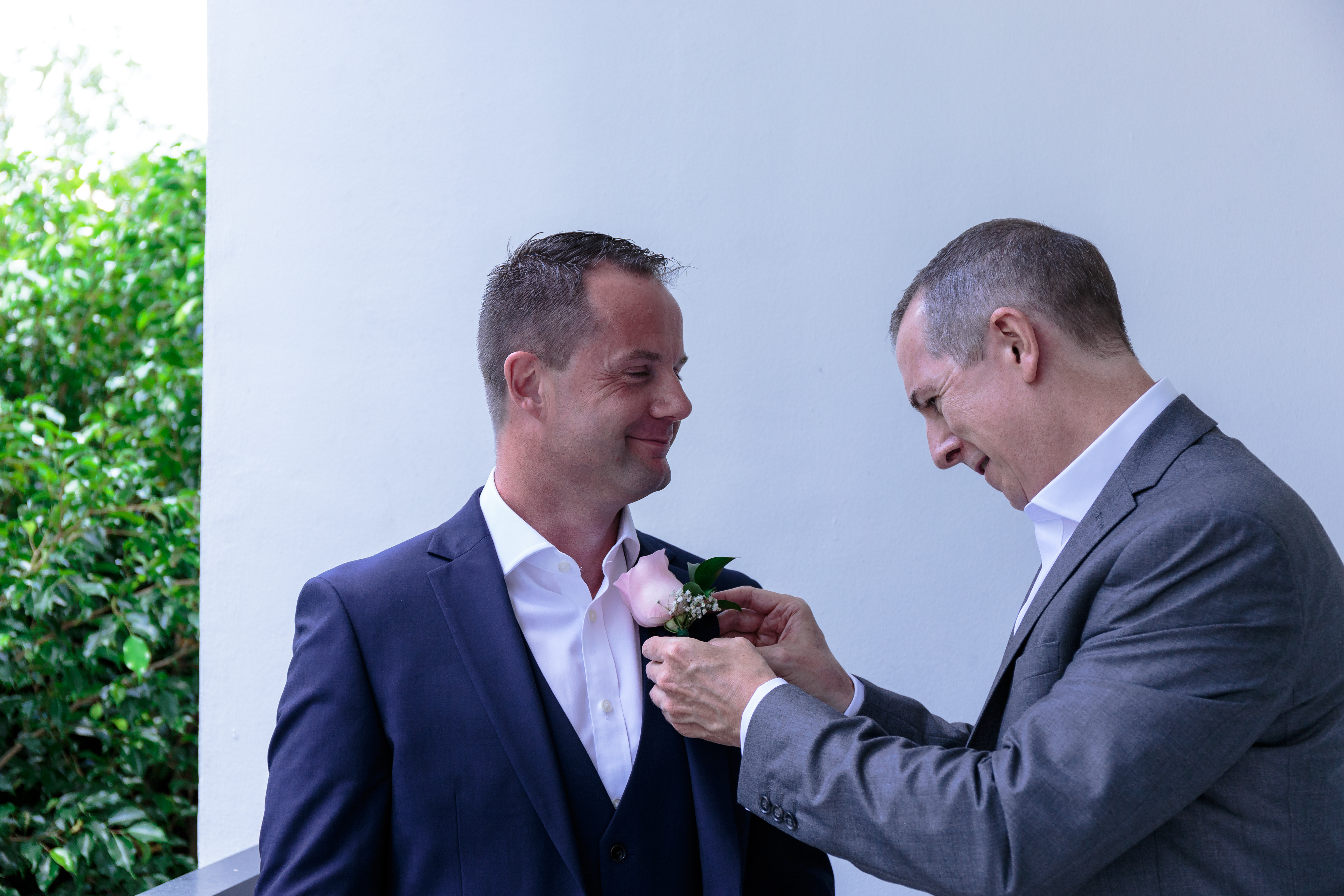 TheFivesAzulBeachGroomGettingBoutineer