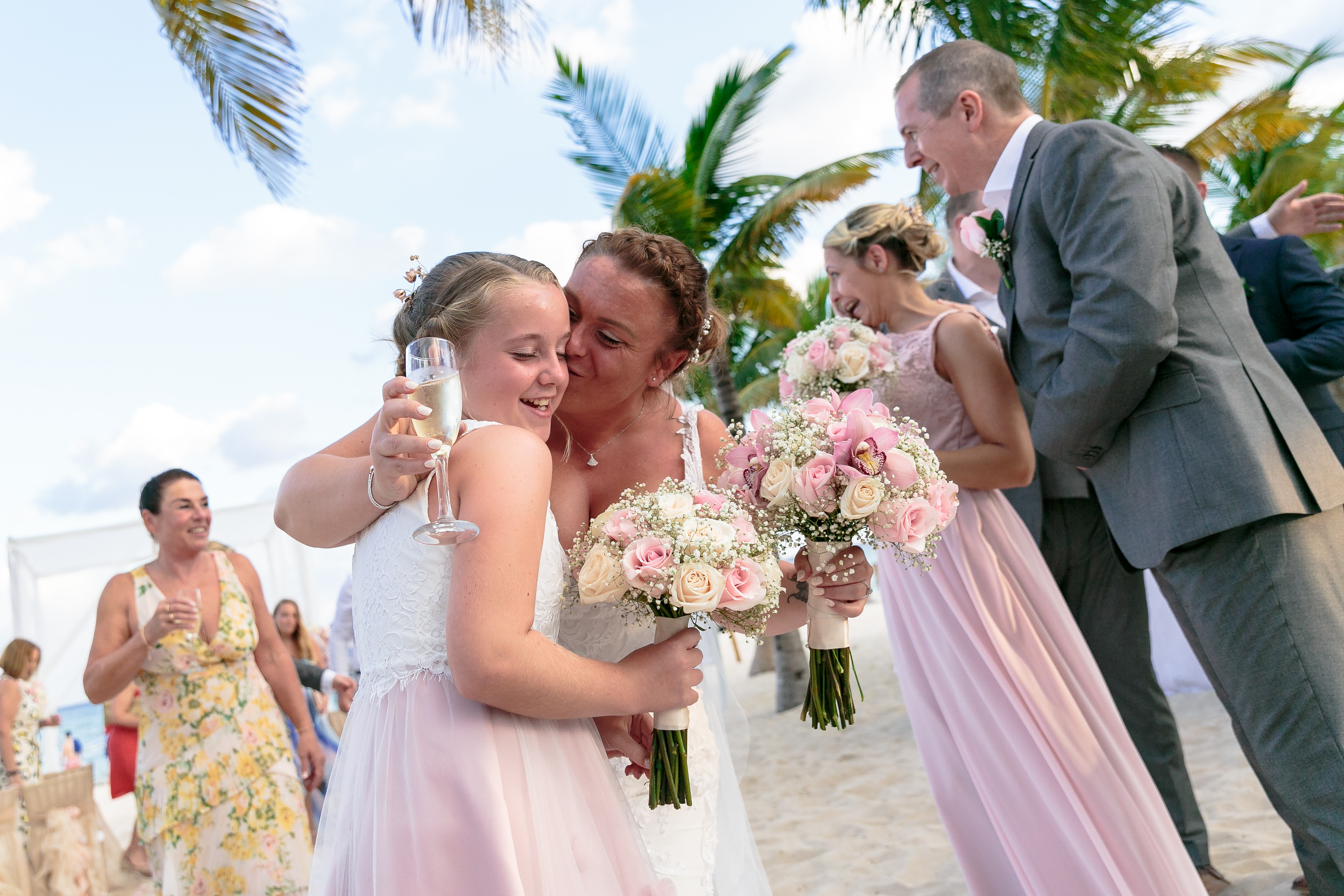 CongratulationAzulBeachNewlyweds