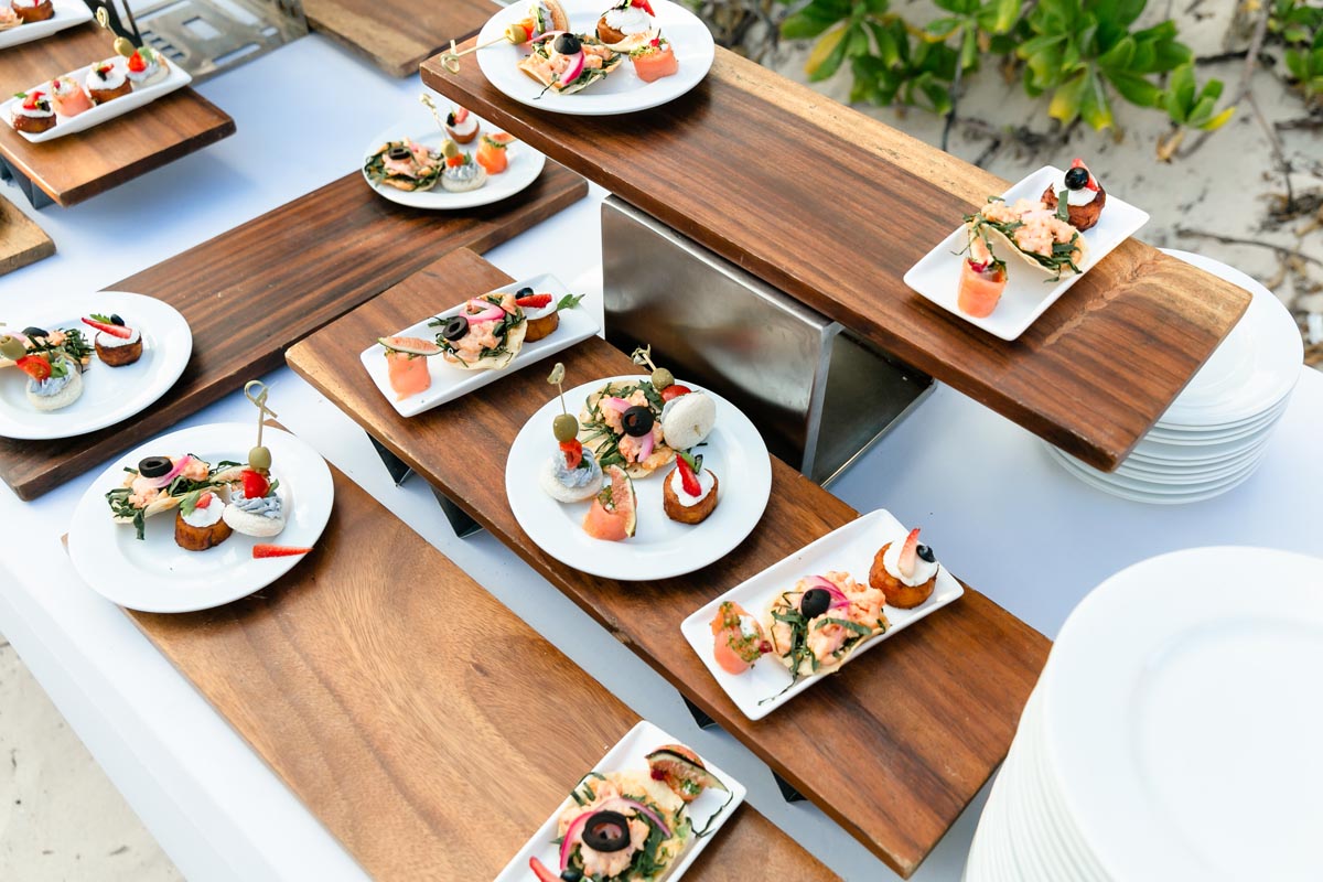 SandosPlayacarWeddingSnacks