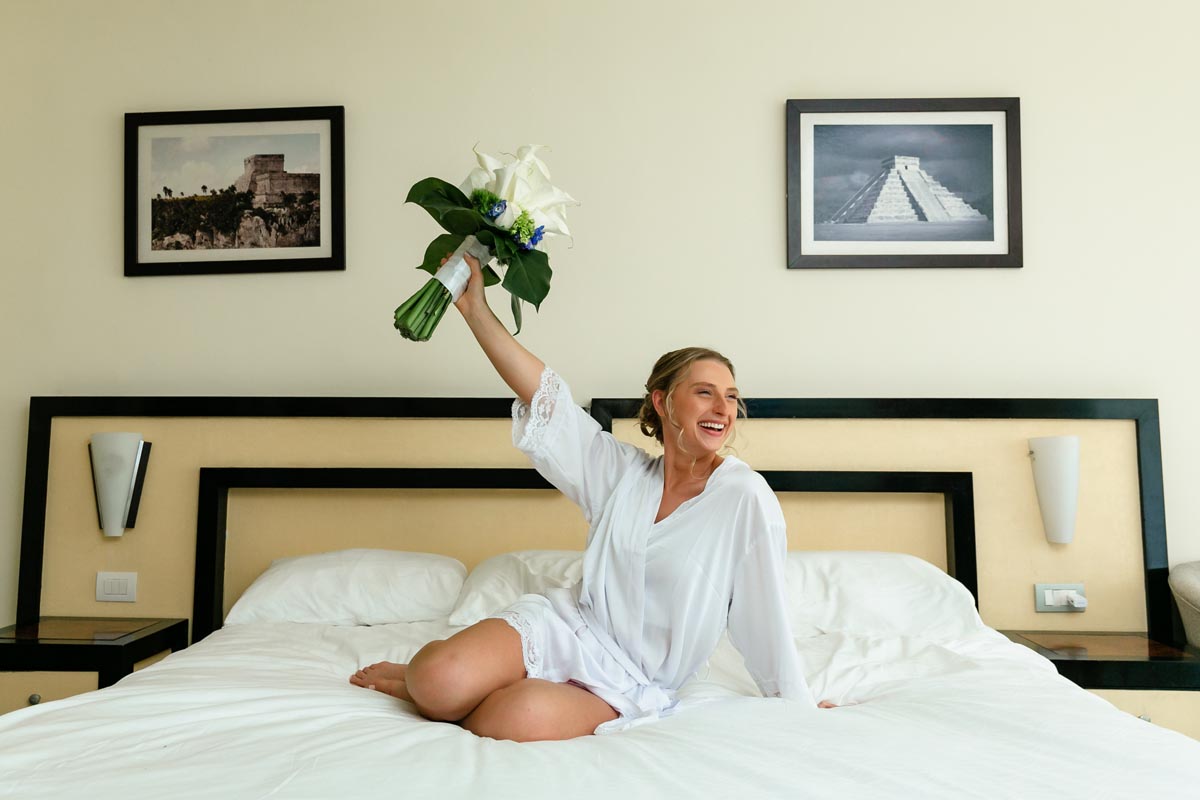 SandosPlayacarBrideKelseyCheersOnBed