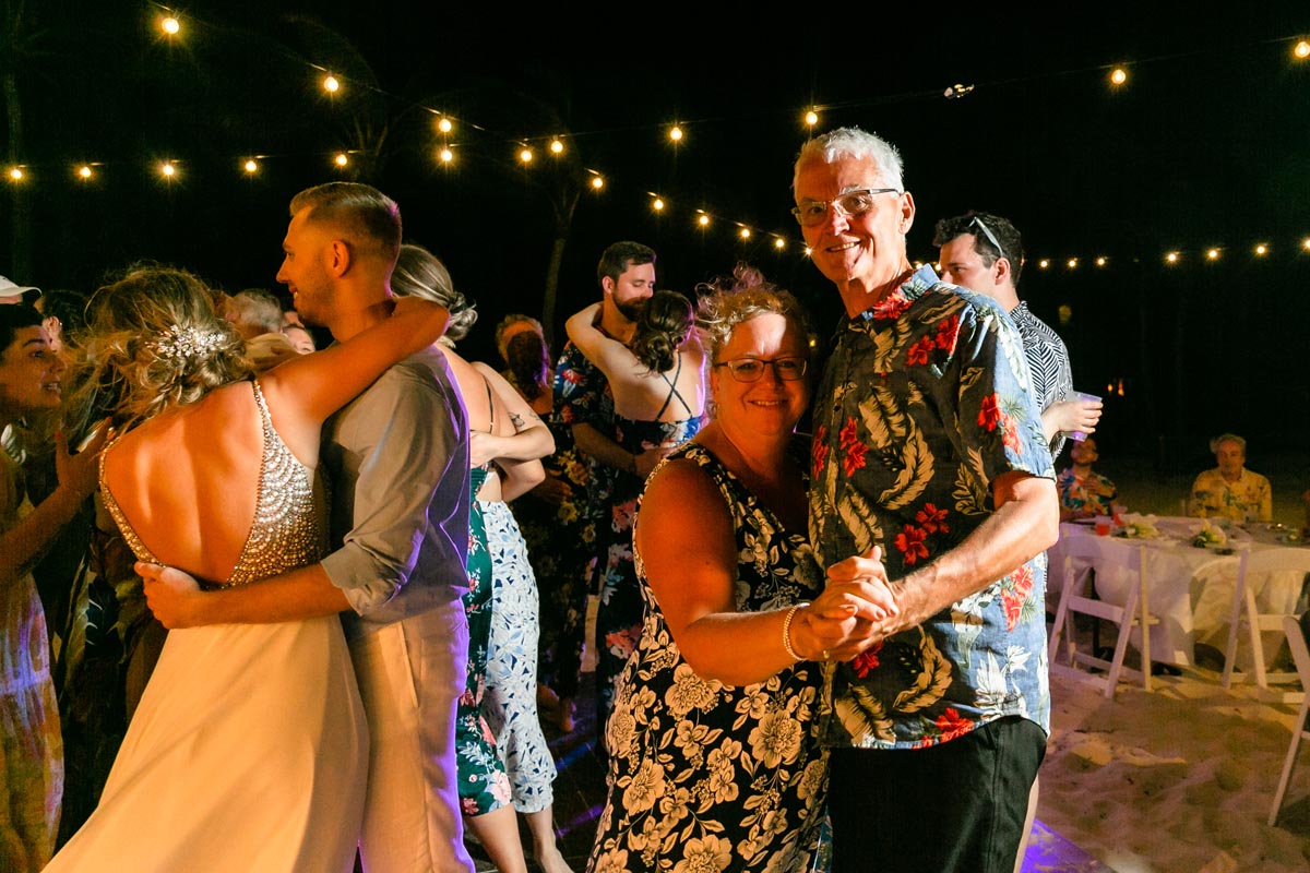 RockingReceptionDanceMoves