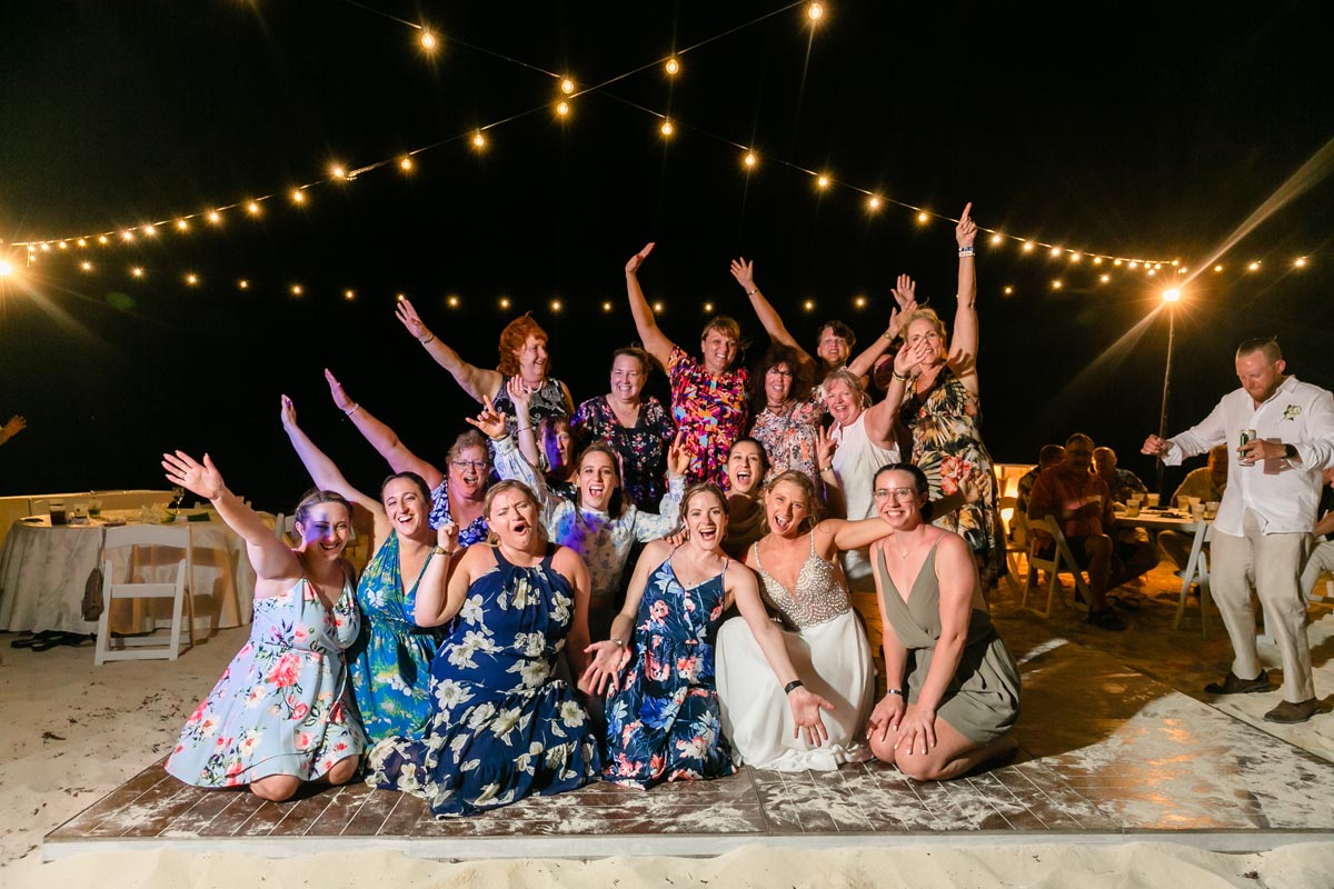 BrideKelseyPosingWithLadies