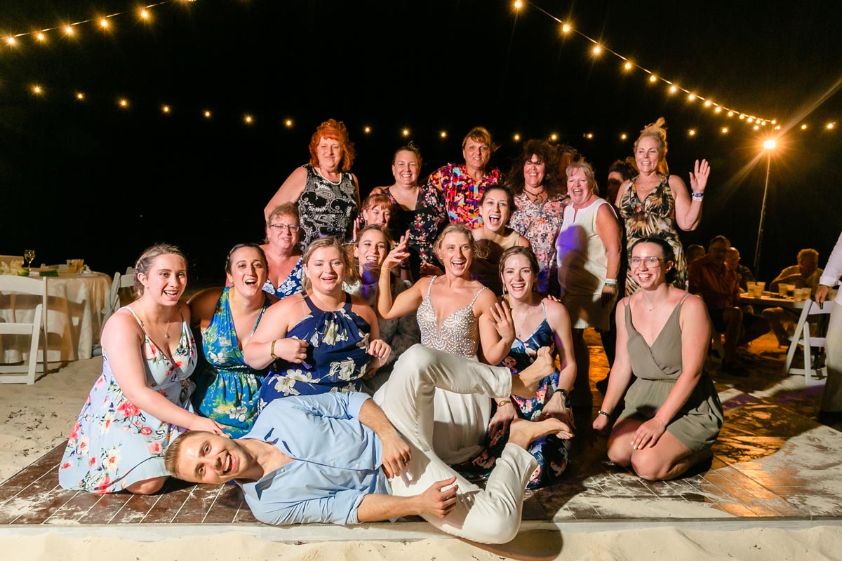 GroomAlexPhotoBombsKelseyPosingWithLadies