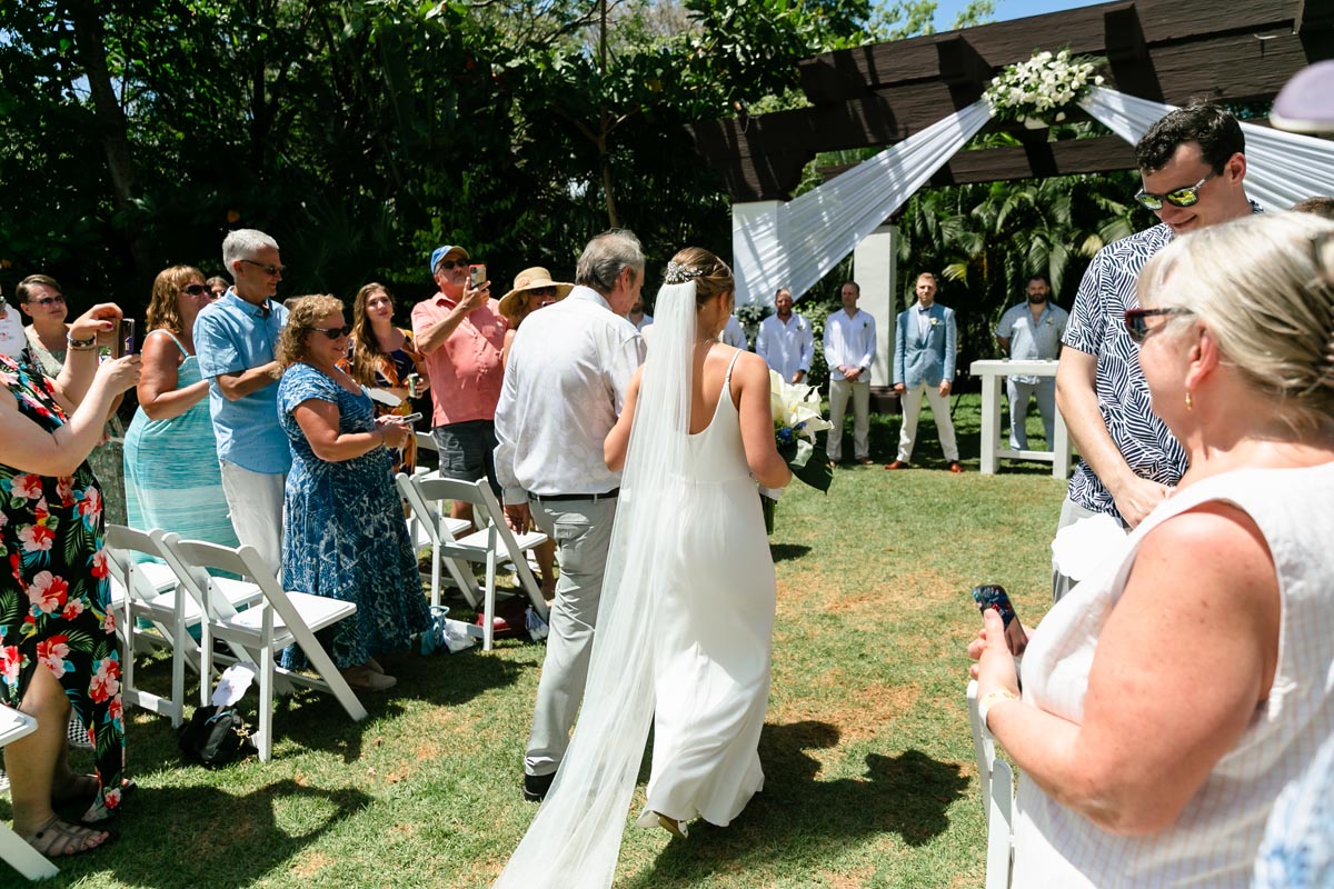 SandosPlayacarBrideKelseyWalksInWithDad