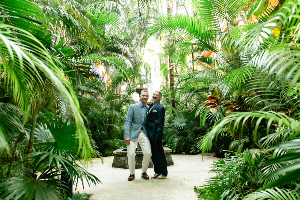 AlexLaughsWithKelseyDressedAsMan